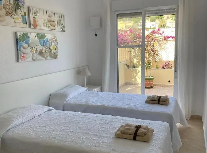 - 2 Bedroom 2 Bathroom Townhouse - Residencial Cala Manzanera Calp